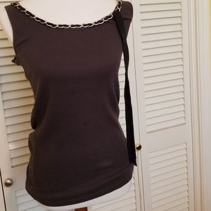 Super cool tank top. Chains and ribbon.